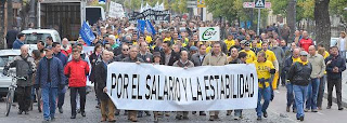 mas-de-un-millar-de-trabajadores-municipales-de-jerez-protestan-por-el-impago-de-las-nominas-
