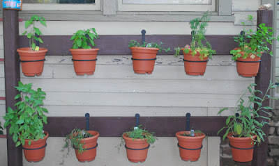 the pretty things: DIY Plant Stands