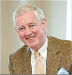 Kenneth Green presented with CEW(UK) Special Industry Award