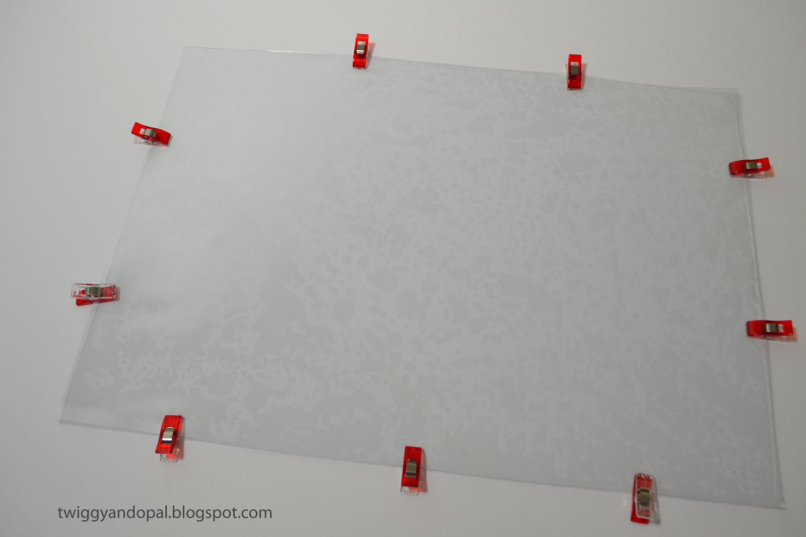 Twiggy and Opal Glitter Clear Vinyl Placemat Tutorial