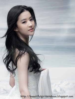 Crystal Liu Yi Fei Beautiful Girl, Actress, Model, Idol, Celebrity. http://beautifulgirldatabase.blogspot.com Crystal Liu Yi Fei Beautiful Girl, Actress, Model, Idol, Celebrity.