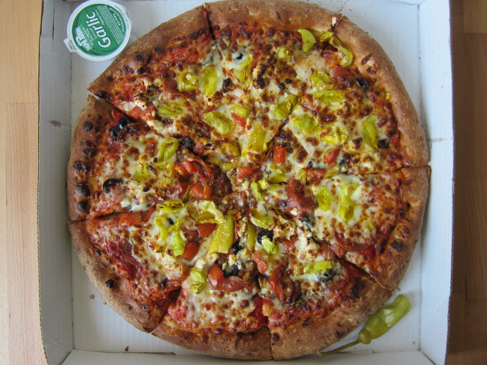 papa-johns-greek-pizza-01.JPG