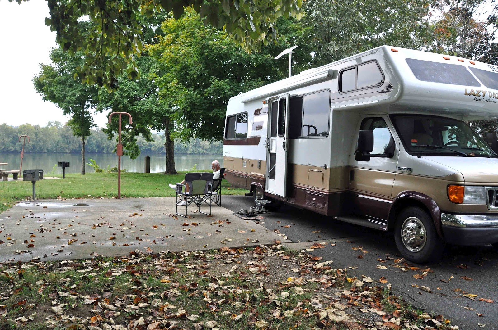 Ed and Jeanne's Travels Ashland City, TN Lock A COE CG