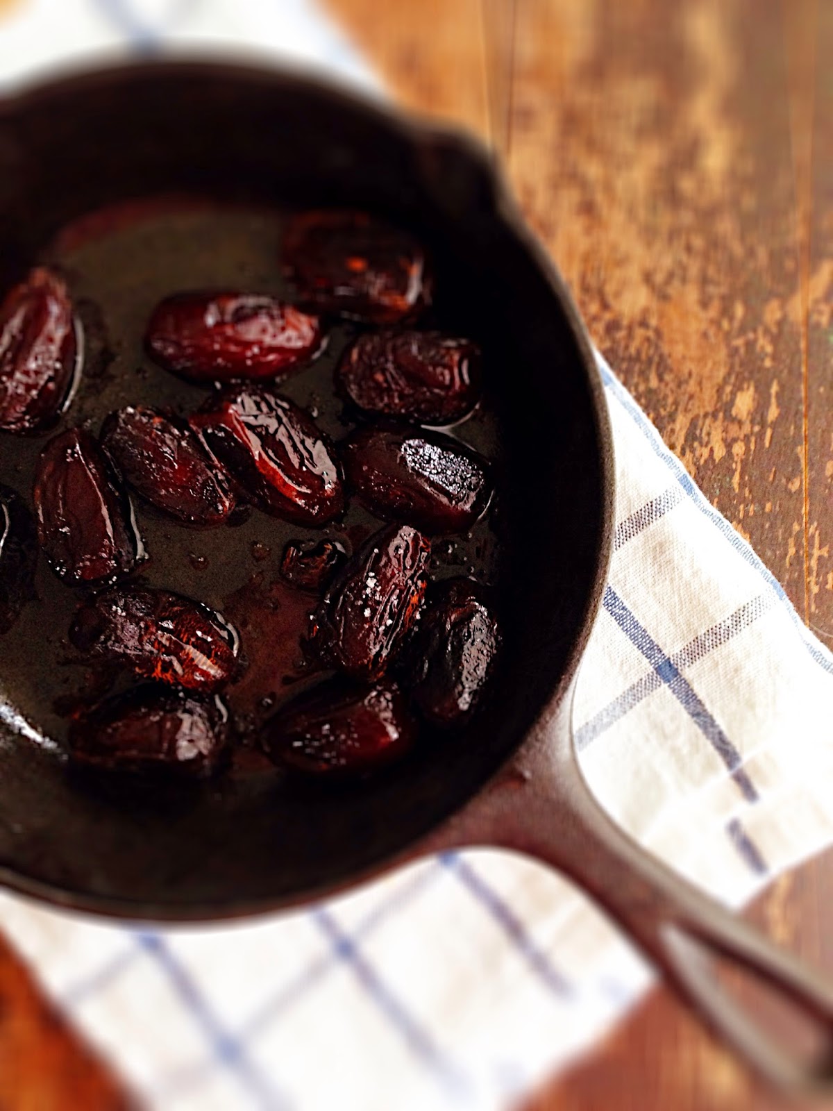 sweetsugarbean Sautéed Dates with Olive Oil & Sea Salt