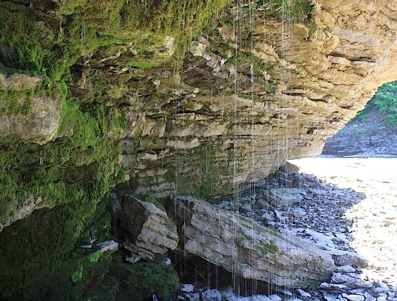 Les Chroniques de Matamata La grotte le trou du diable de StCasimir
