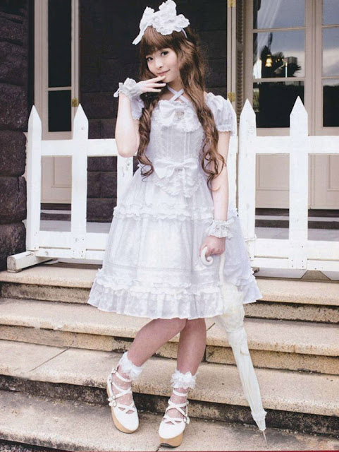 lolita dresses