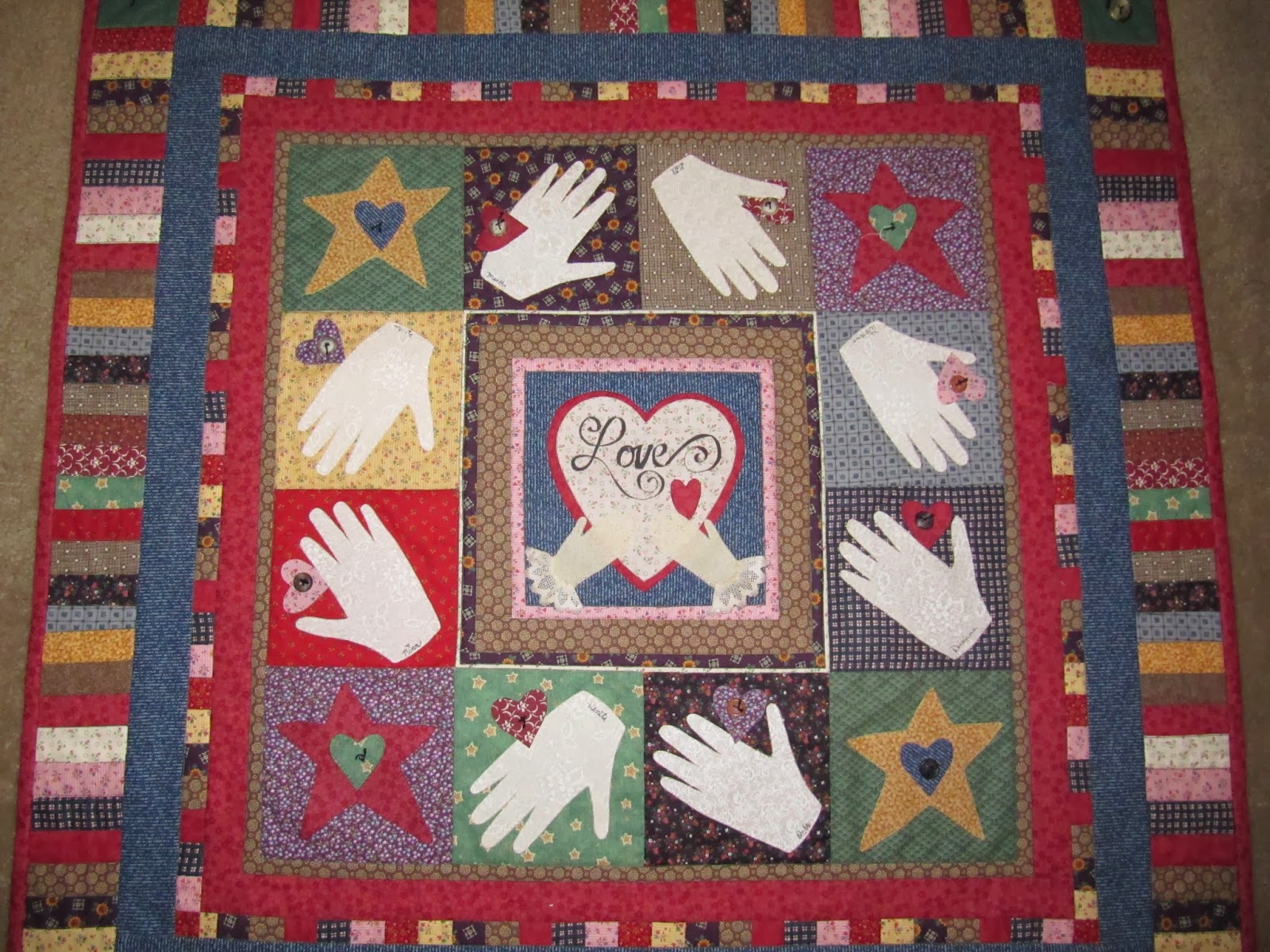 inchworming Friendship Quilt