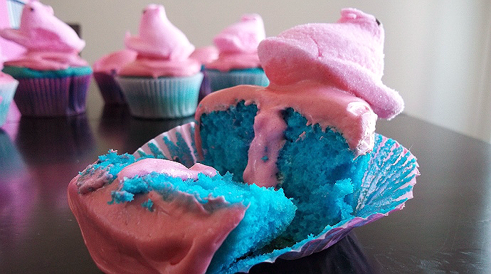 Bubblegum PEEPS cupcakes