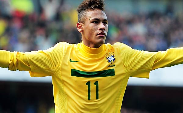Barcelona y Real Madrid luchan por Neymar Barcelona y Real Madrid luchan por Neymar