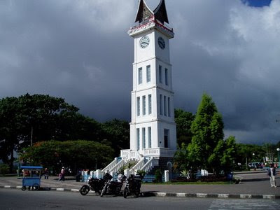 Landmark Paling Terkenal Di Indonesia [ www.BlogApaAja.com ]