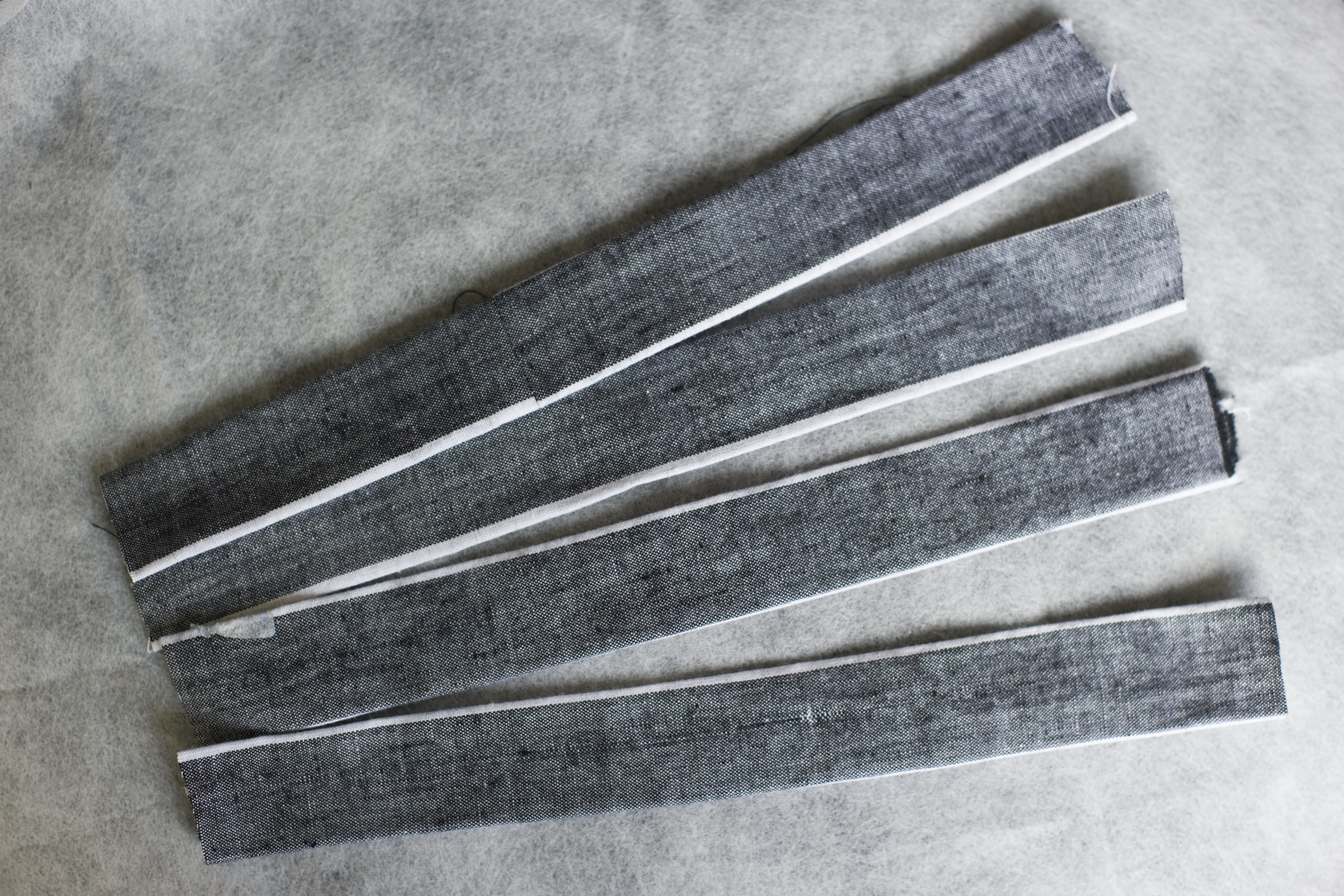 Chromatophobic Reversible Cot Bumper Tutorial