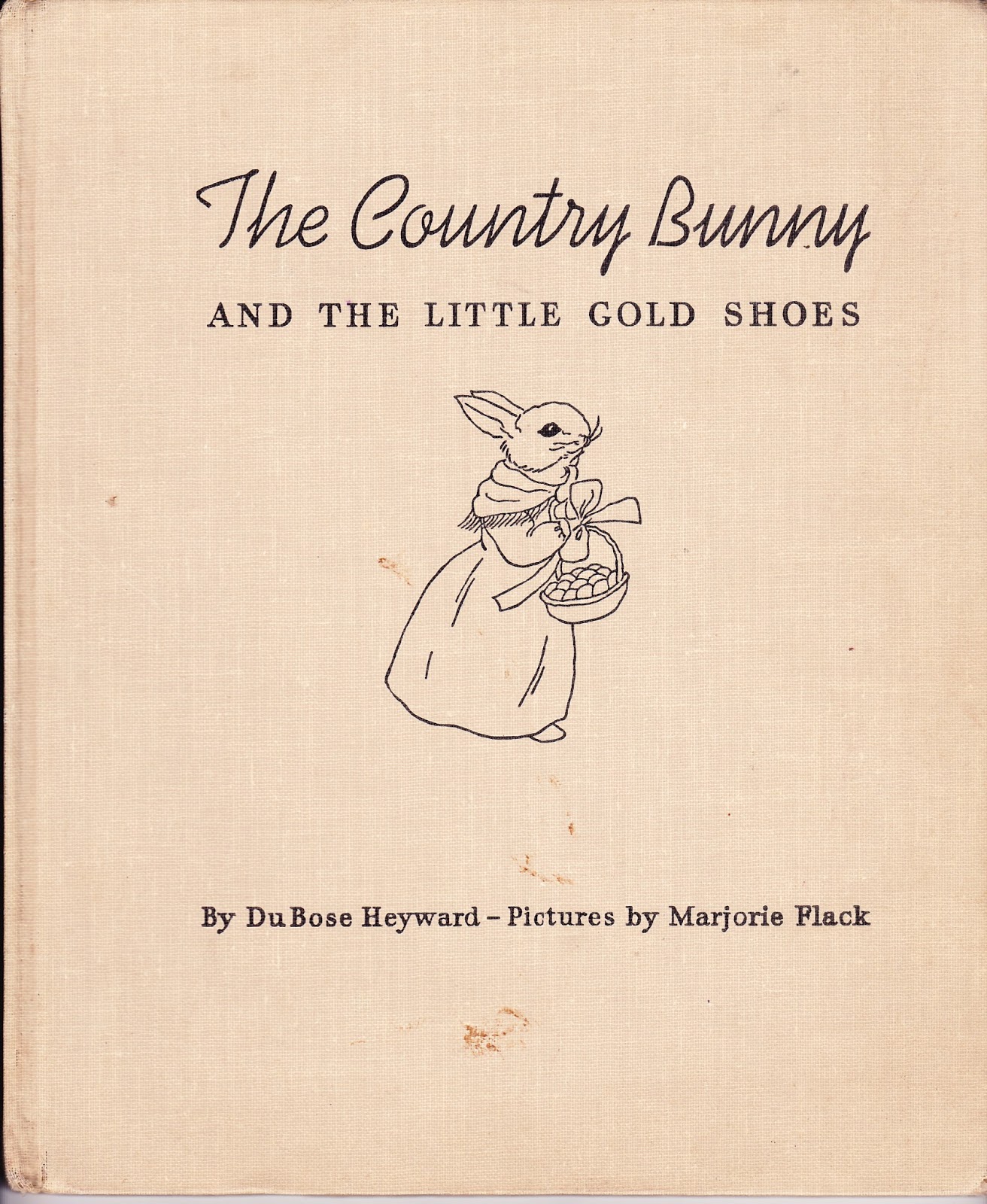 the marlowe bookshelf The Country Bunny and the Little Gold Shoes