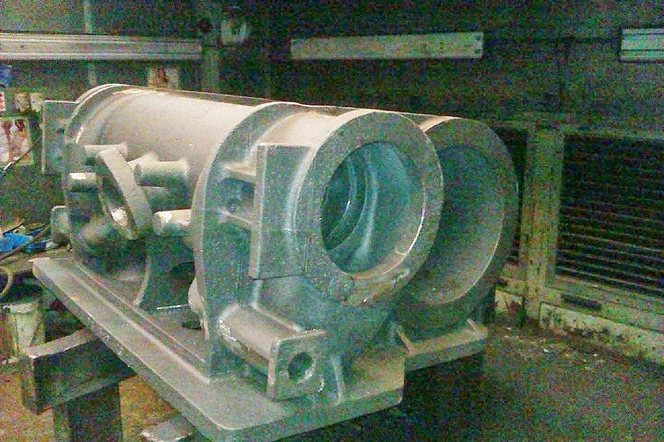 5025 The oldest surviving LMS Black 5 The first cylinder has been cast.