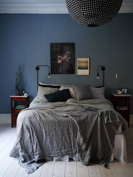 Un habitación con paredes en azul | Decoración