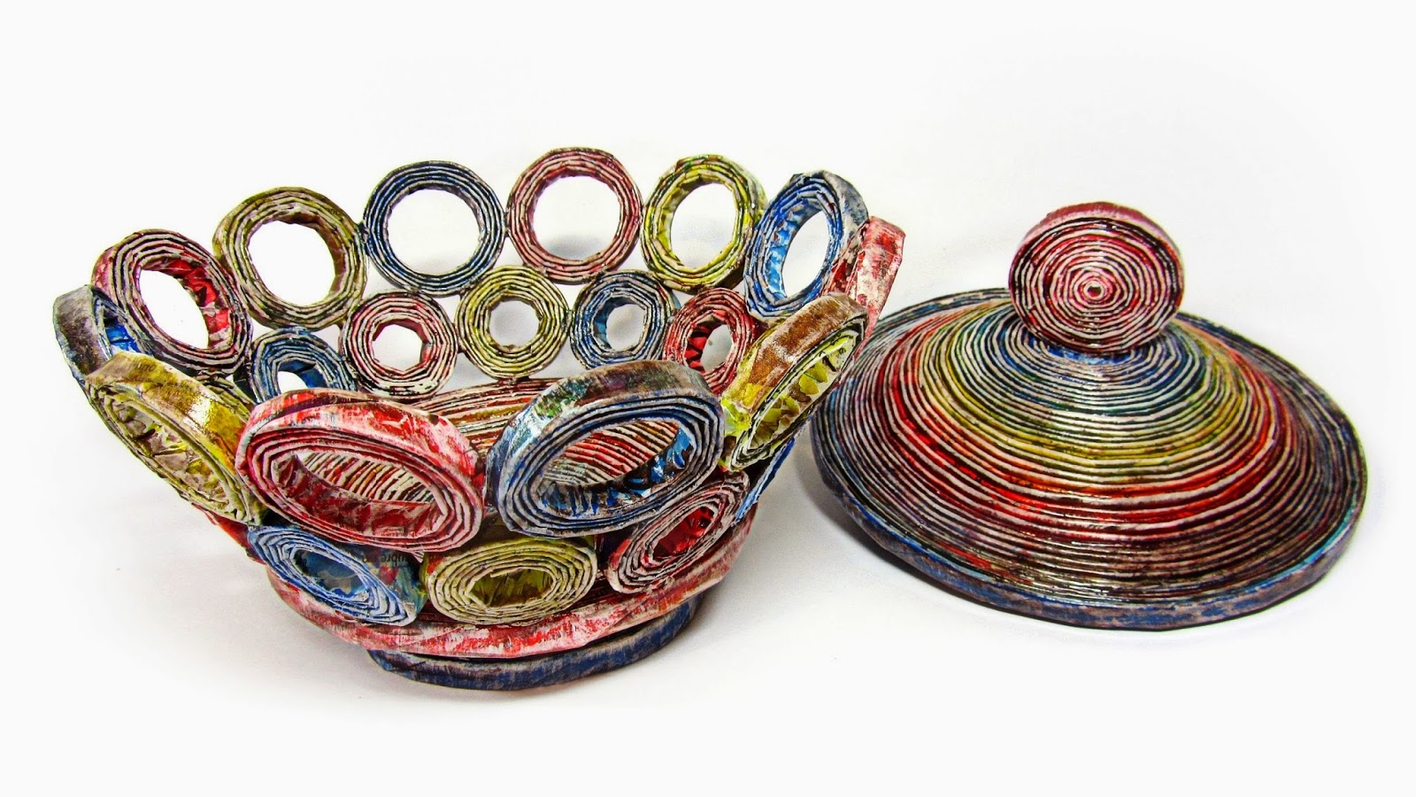 Craft Maniacs Newspaper Baskets with Lids