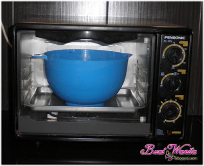 Cara Kembangkan Doh 30 Minit Sahaja Guna Oven. Teknik kembangkan doh roti pau menggunakan oven. Tips kembangkan doh roti pau dalam masa singkat.