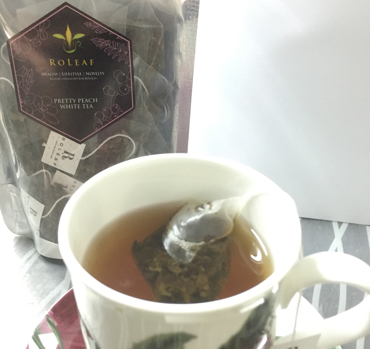 deeply shallow Tea review series Two peach teas from roleaftea