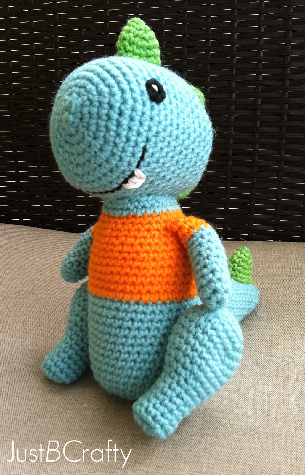 Attaching Arms and Legs to Plush Amigurumi 