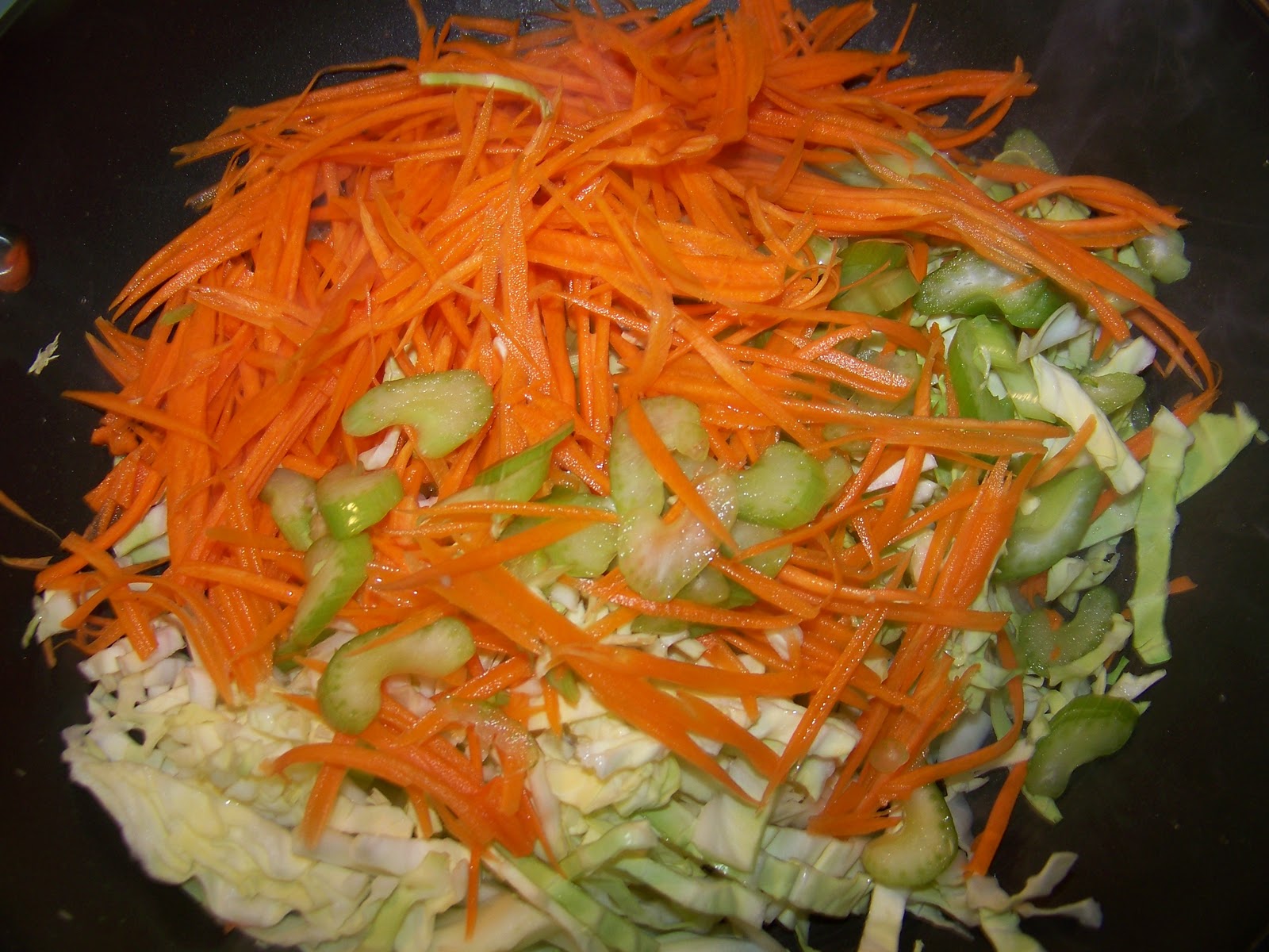 Kitchen Simmer Asian Soba Noodle Vegetable Lo Mein