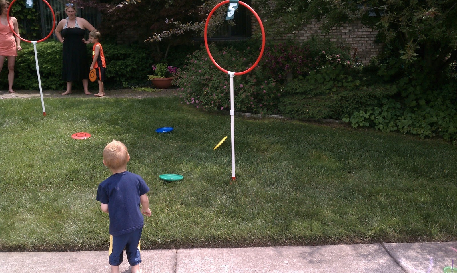 A Lucky Ladybug Outdoor Adventure Lawn Yard Games 3Hole Outdoor Disc