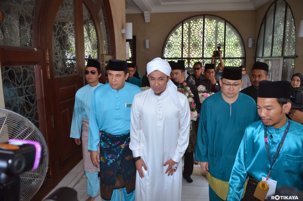 Gambar Pernikahan Syamsul Yusof Dan Puteri Sarah Liyana Lifestyle Blogger