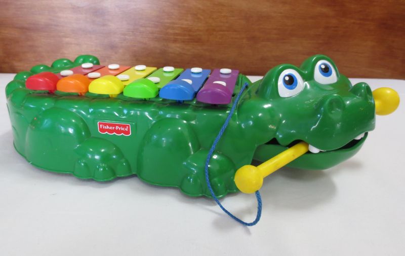 alligator xylophone