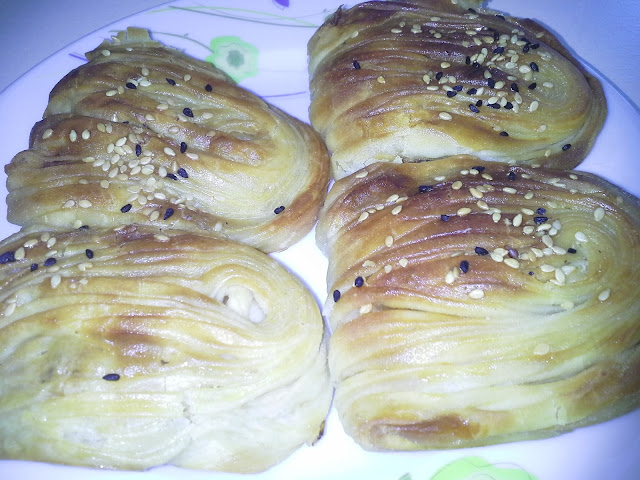 MAYALI HAMURLA KIYMALI MİDYE BÖREĞİ türkaymutfakta