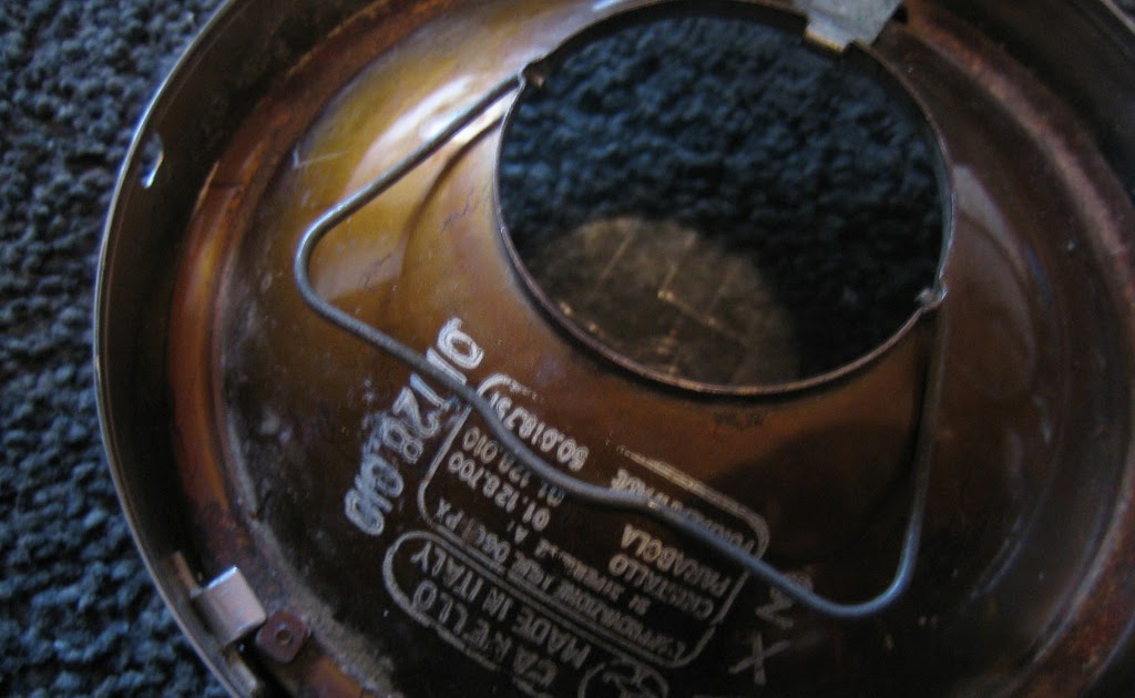 Lambretta Carello Headlight  . Headlight Rim Ø 150 Adaptable To Carello.