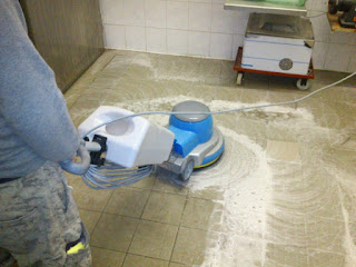 Strojové generální čištění podlah