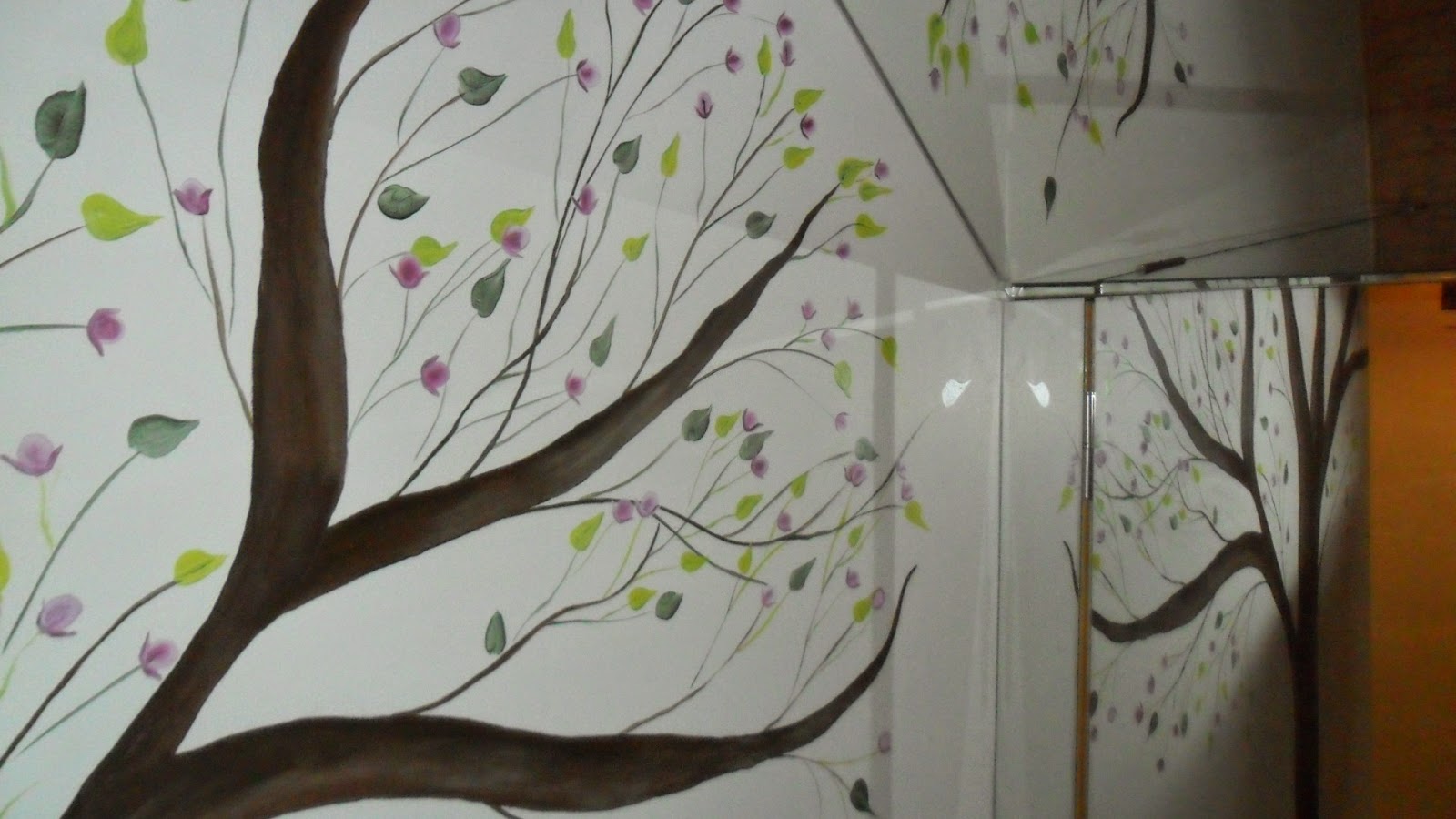 Eskici DUVARA AĞAÇ ÇİZDİMMMM&hellip;.