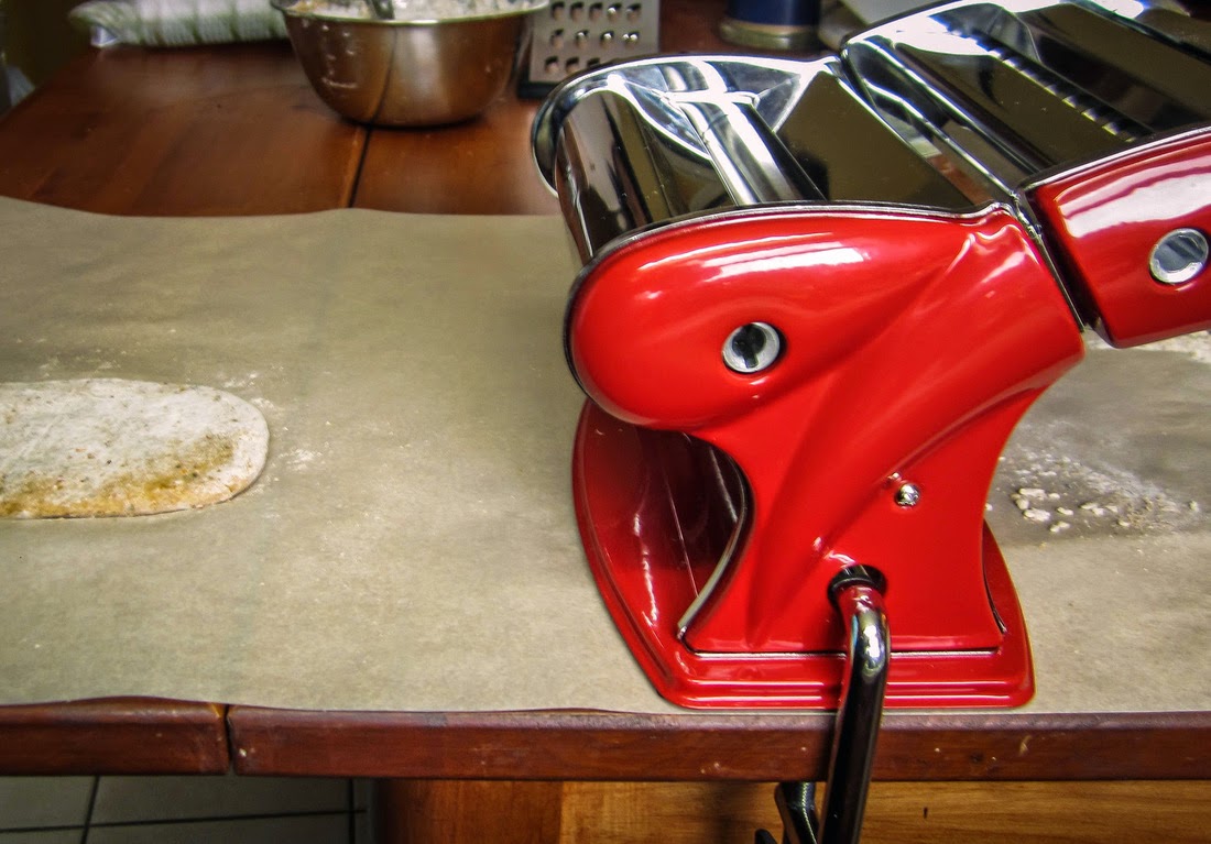 HOMEMADE PASTA AND VEGETARIAN TOMATO SAUCE / My Healthy Fashion