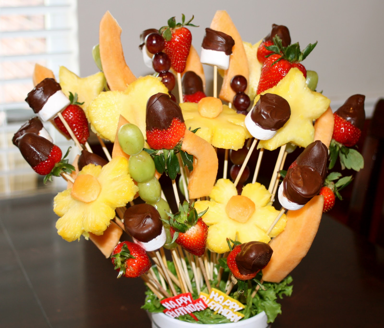 Deliliah Designs Fruit Bouquet