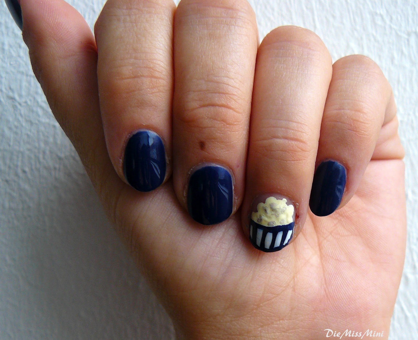 Nageldesign Natürlich Bilder - Nageldesign Bilder Galerie Fotos und Ideen bei German
