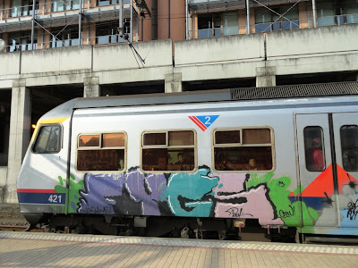 graffiti art on train