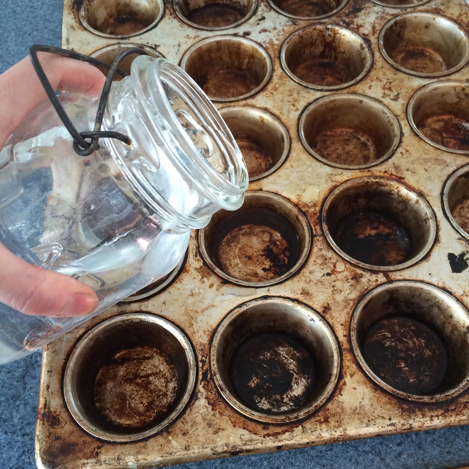 Modern Life Of A Vintage Housewife Housekeeping Tip How to Clean