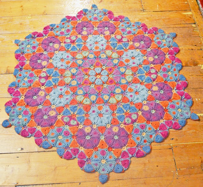 Amanda's Crochet Blanket Adventures Kaleidoscope and Zodiac mystery
