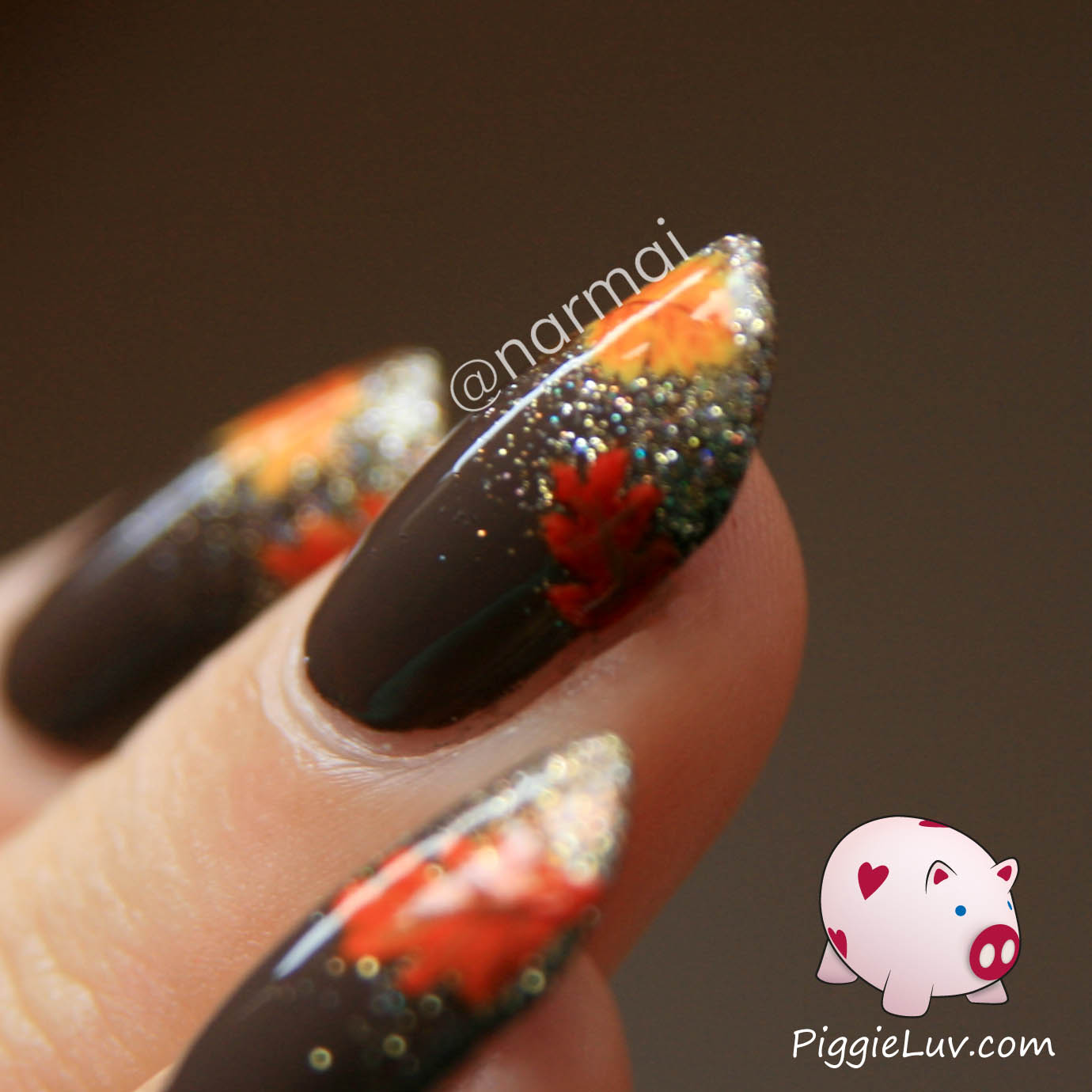 PiggieLuv: Fall nail art! Autumn leaves on glitter gradient