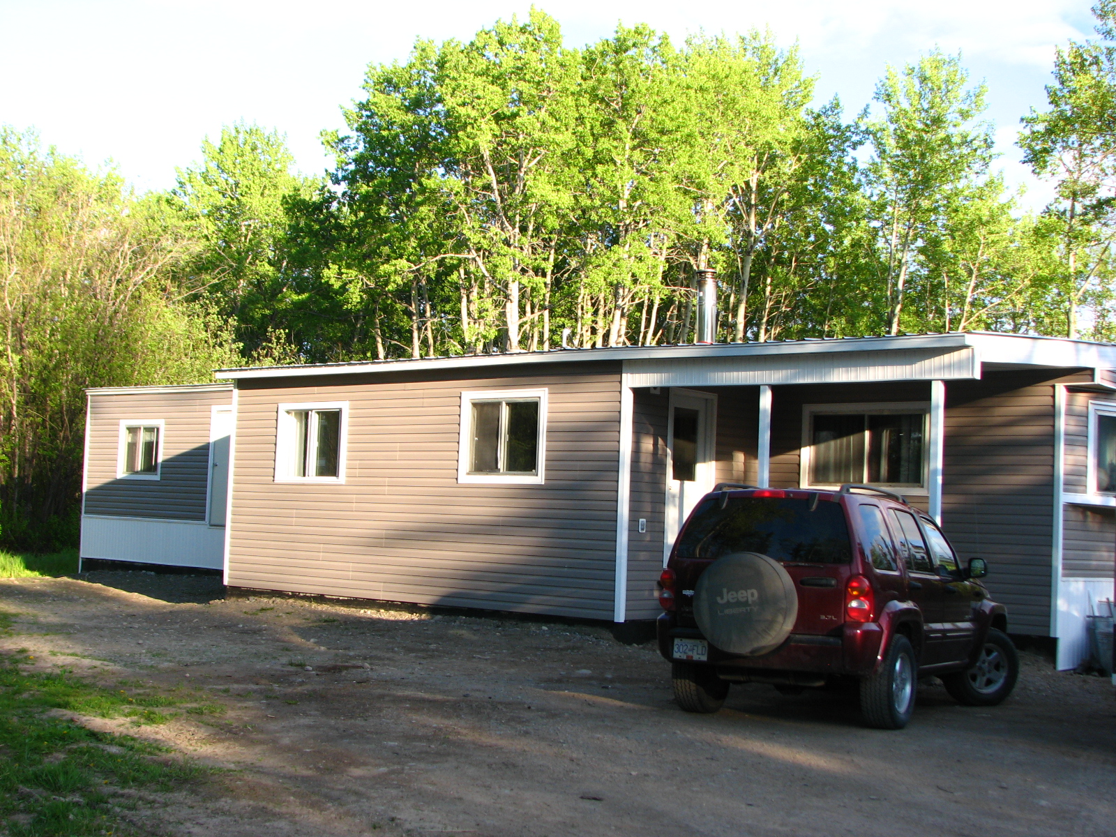 Great Canadian Mobile Home {Budget Friendly Renovation Tips}