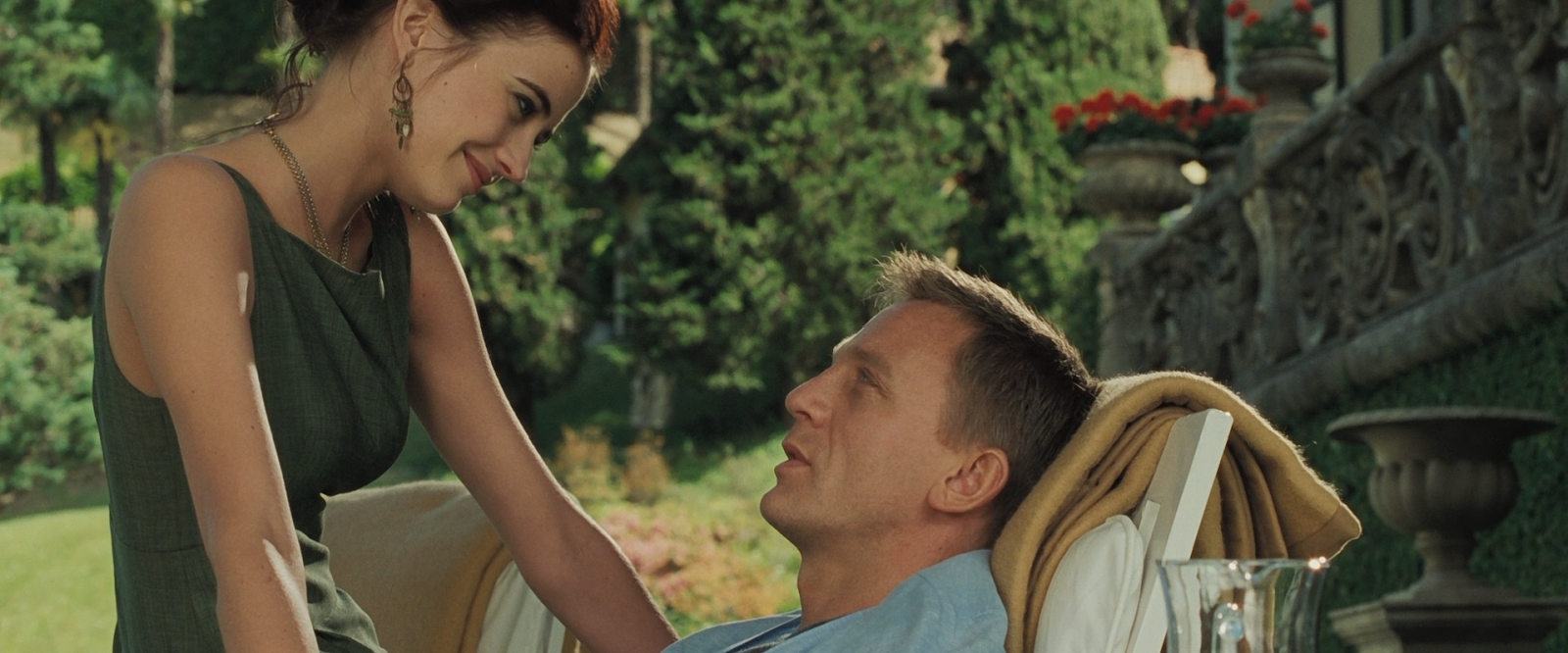 Fripps filmrevyer Bond, James Bond Casino Royale (2006)