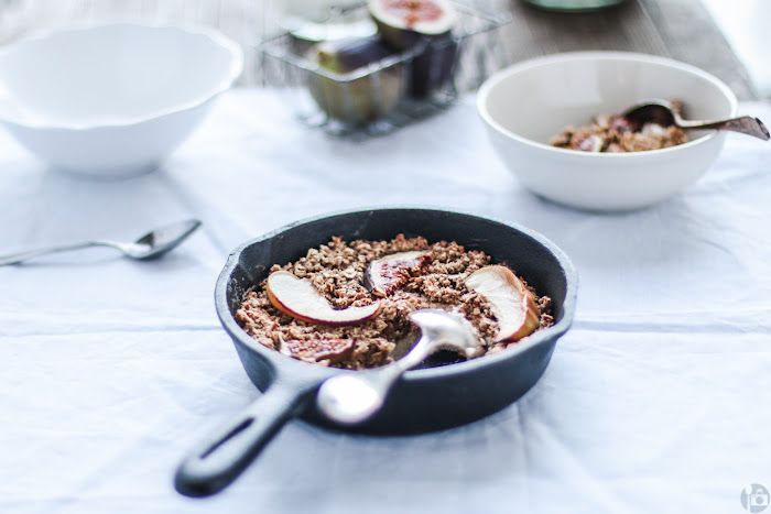 Cinnamon spiced oatmeal with apples, figs and greek yogurt for that extra protein