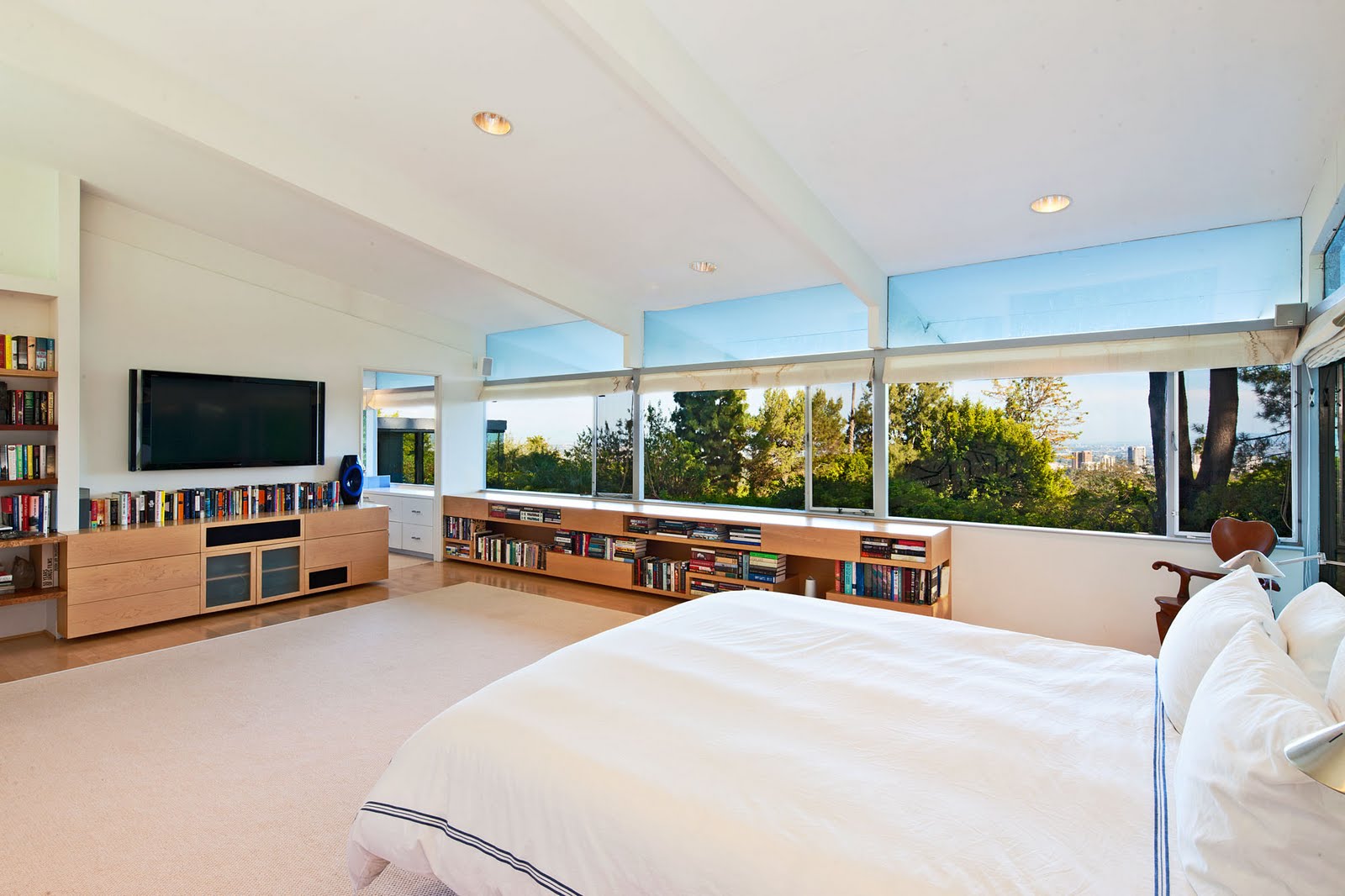 Sarbonne road residence by mcclean design MID-CENTURIA : Art, Design and Decor from the Mid-Century and beyond