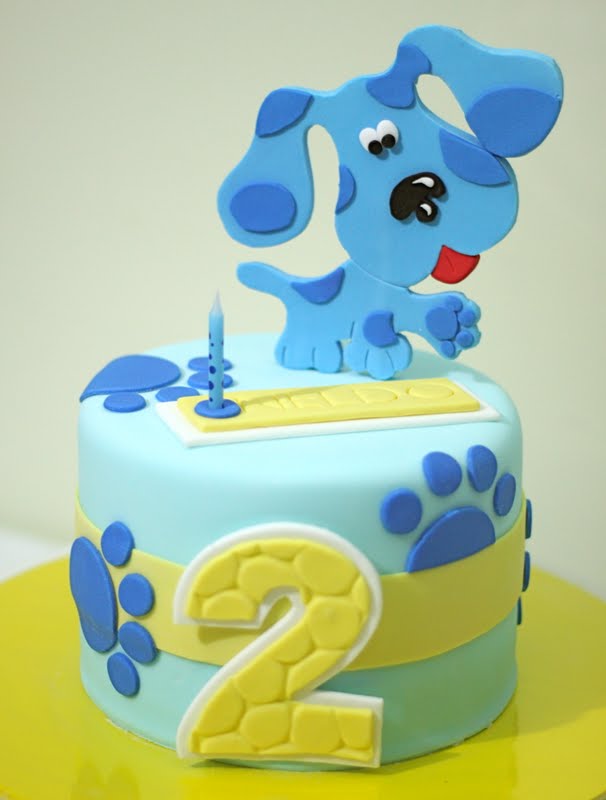 Sweet Art Cakes by Milbreé Moments: Cake... here's a clue, it's Blue!