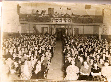 INTERIOR DO CINE BRASIL