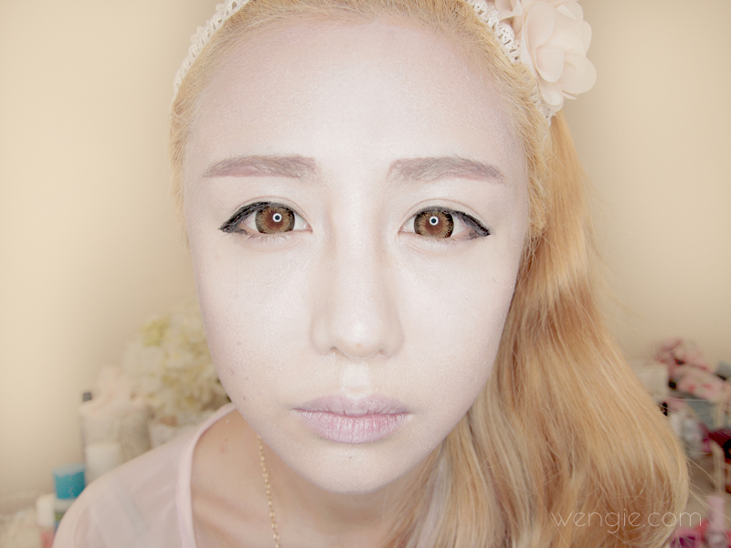 Doll Makeup Tutorial a Porcelain Doll in 8 steps The