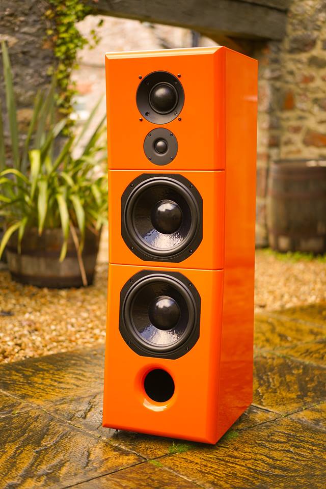 Mono and Stereo HighEnd Audio Magazine GRAHAM AUDIO FLAGSHIP VOTO