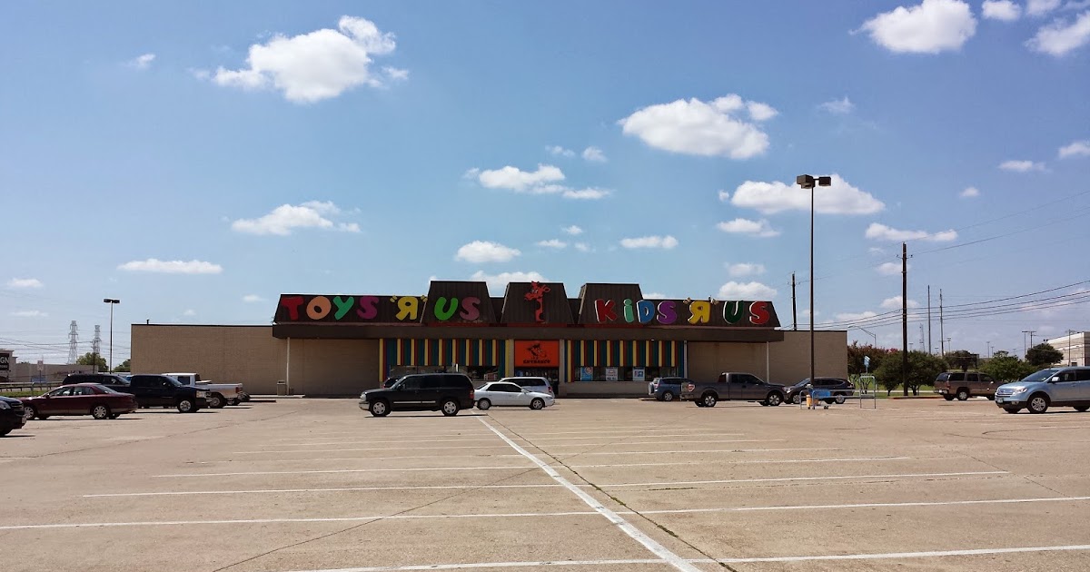 The Louisiana and Texas Retail Blogspot Retro Toys R Us Waco Tx