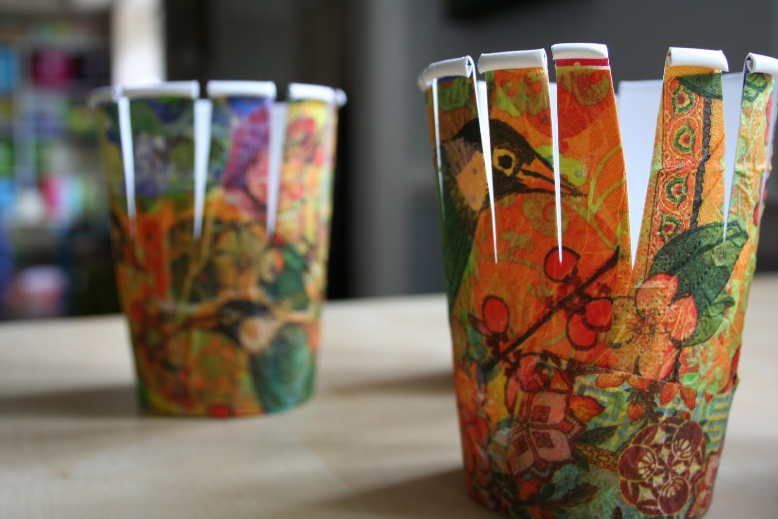 Pink and Green Mama * ReCycle Craft Paper Cup Weaving!