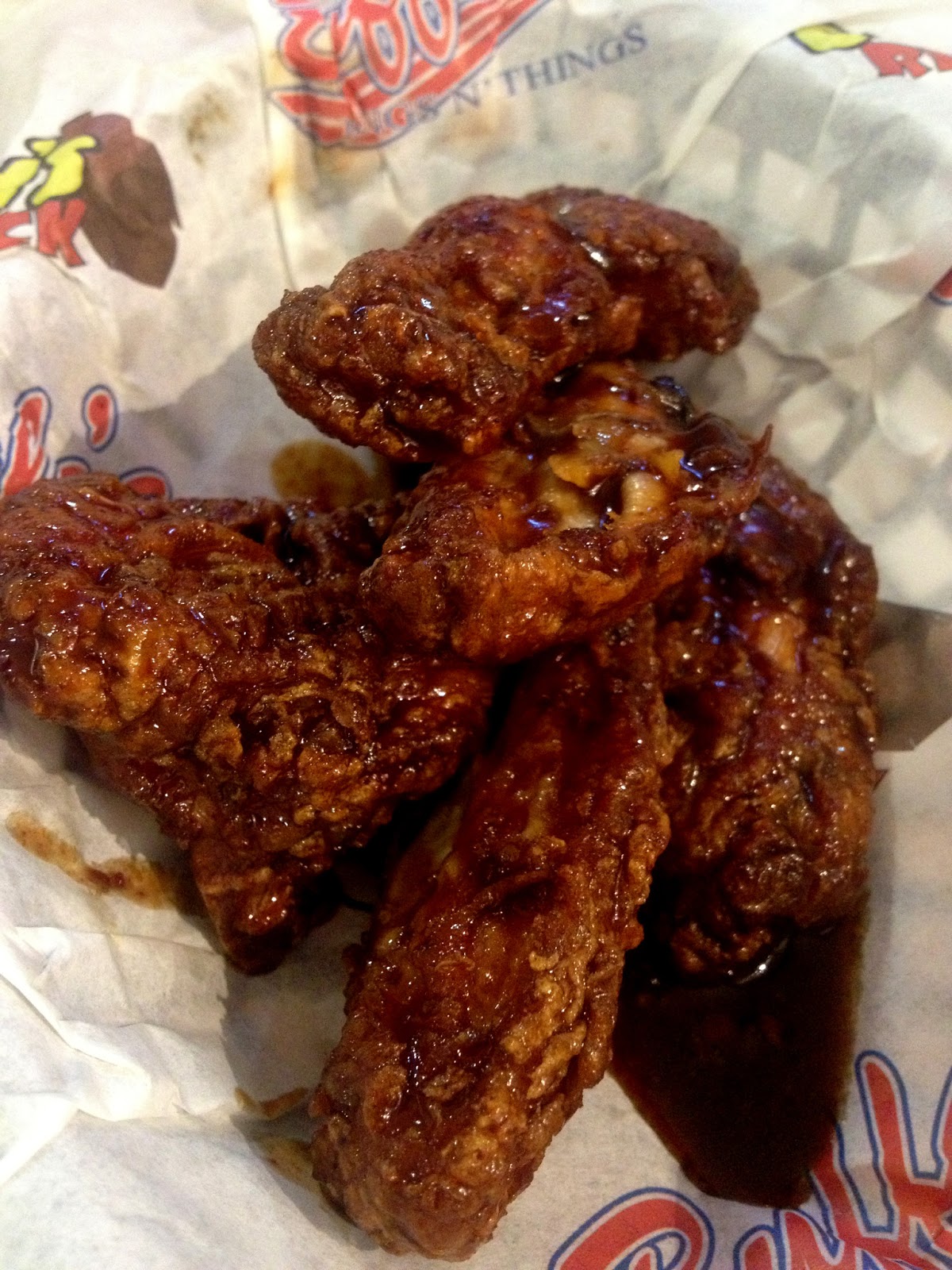 What Mary Loves First Bite Buffalo's Wings N' Things