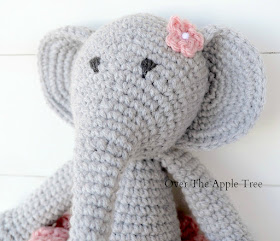 Crochet Gifts 2015 by Over The Apple Tree