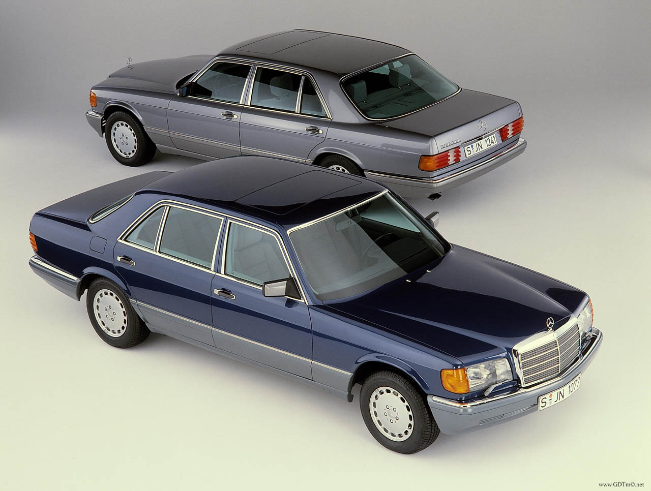 W126-Twins.jpeg